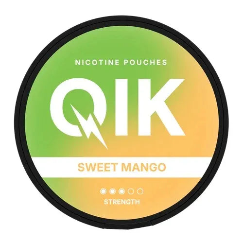 A round nicotine pouches container label for QIK Sweet Mango, featuring a green-to-yellow gradient background with white text and a black outer rim on a white background.